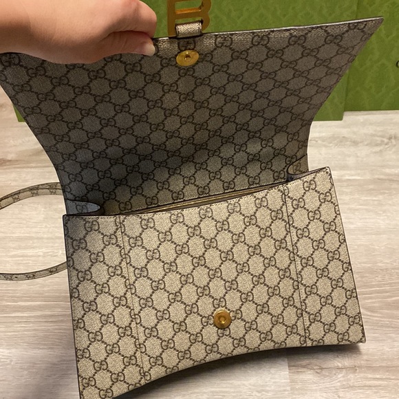 Gucci Balenciaga Hacker Hourglass Medium Bag - Picture 16 of 16